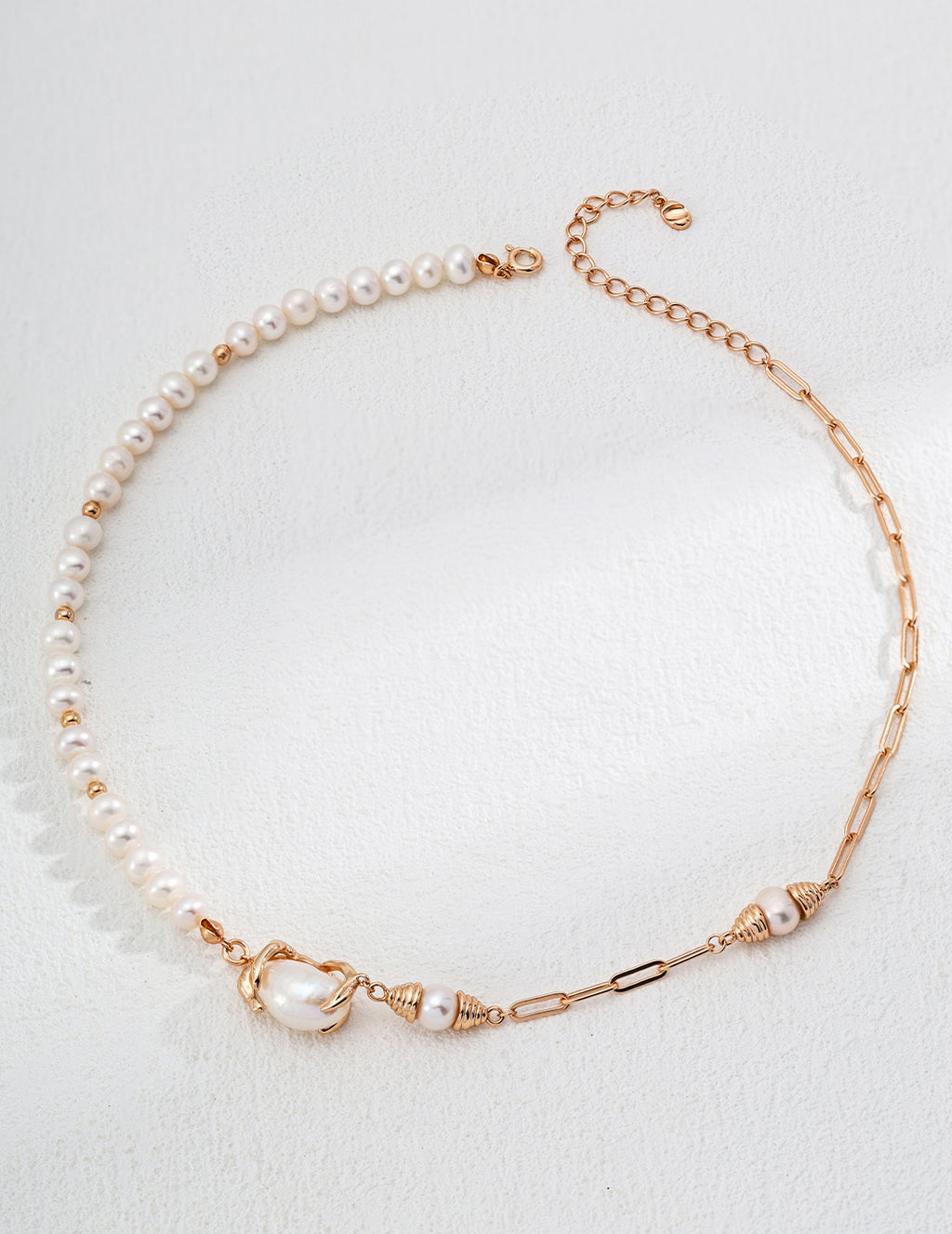 Alia Necklace