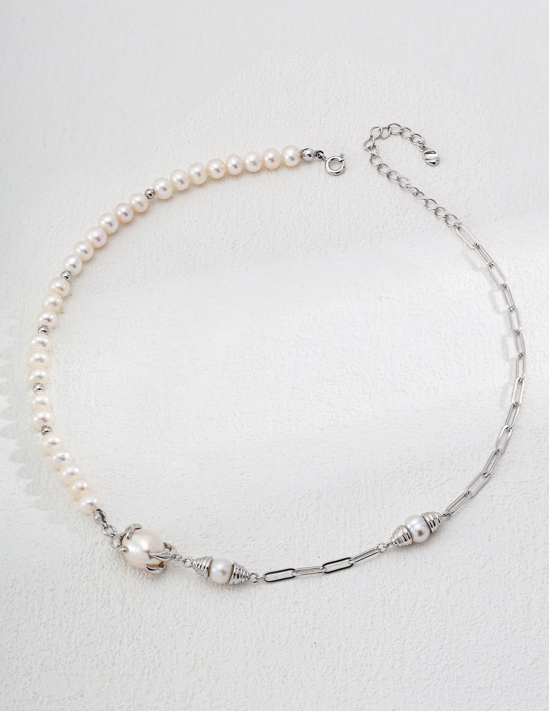 Alia Necklace