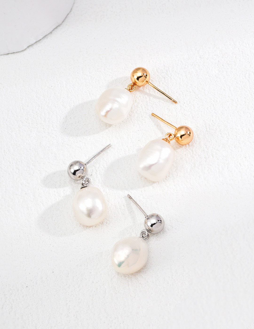 Baroque Pearl Earring