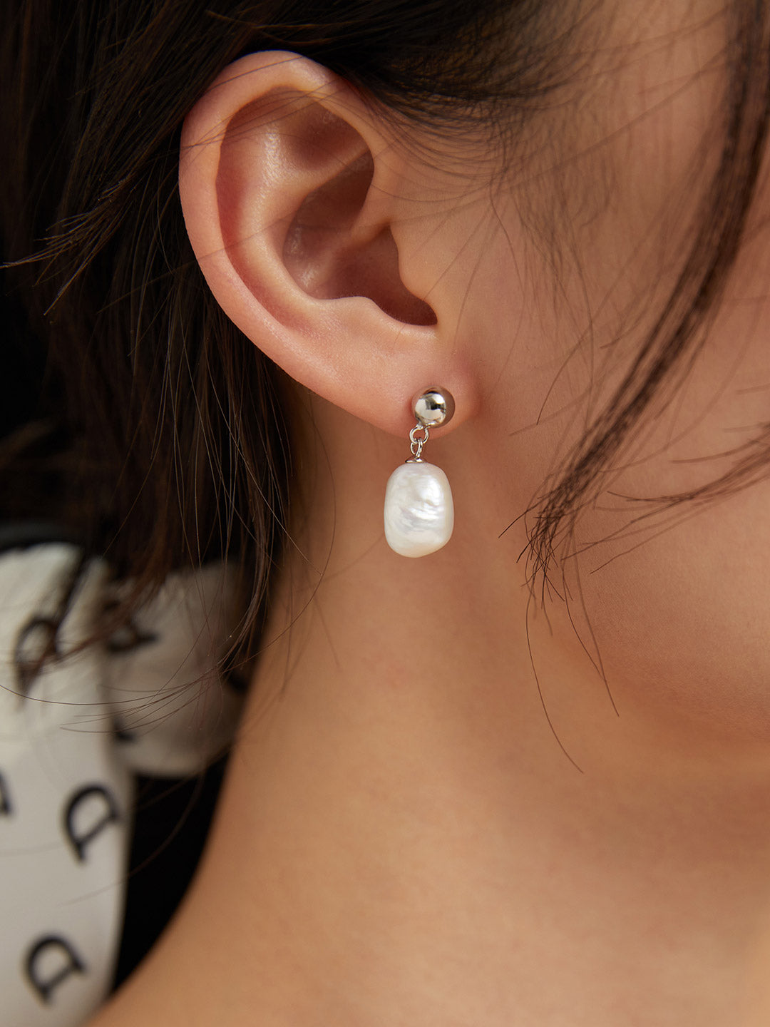 Baroque Pearl Earring